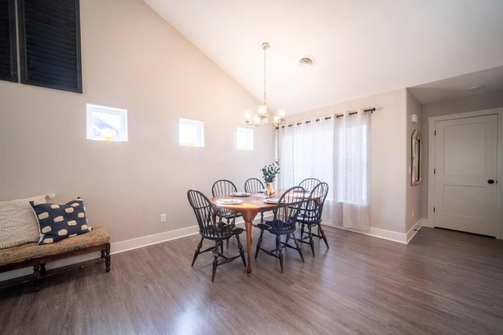 New Beautiful 3 Bedroom Condo In Bettendorf Εξωτερικό φωτογραφία