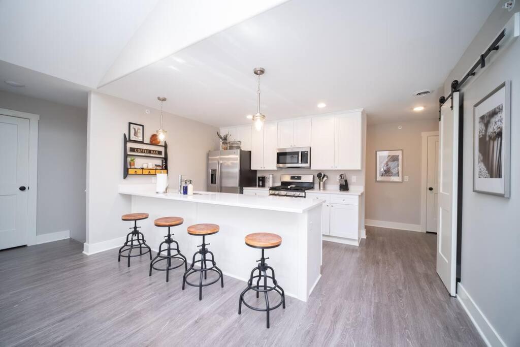 New Beautiful 3 Bedroom Condo In Bettendorf Εξωτερικό φωτογραφία