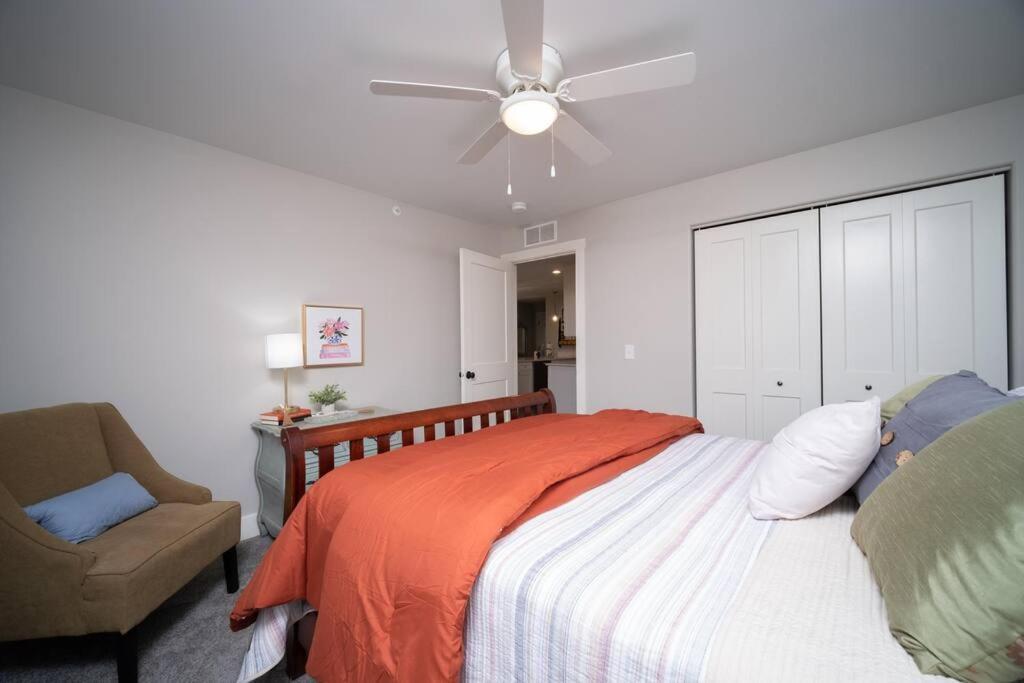 New Beautiful 3 Bedroom Condo In Bettendorf Εξωτερικό φωτογραφία