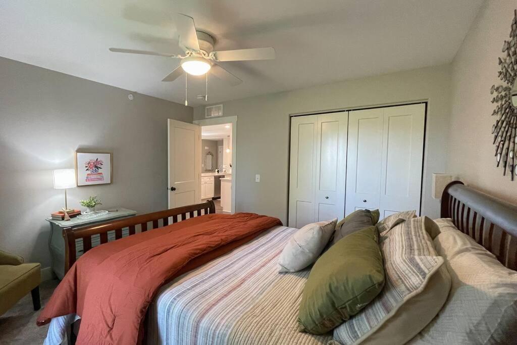 New Beautiful 3 Bedroom Condo In Bettendorf Εξωτερικό φωτογραφία