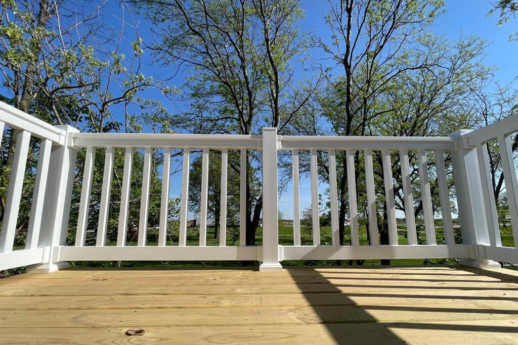New Beautiful 3 Bedroom Condo In Bettendorf Εξωτερικό φωτογραφία